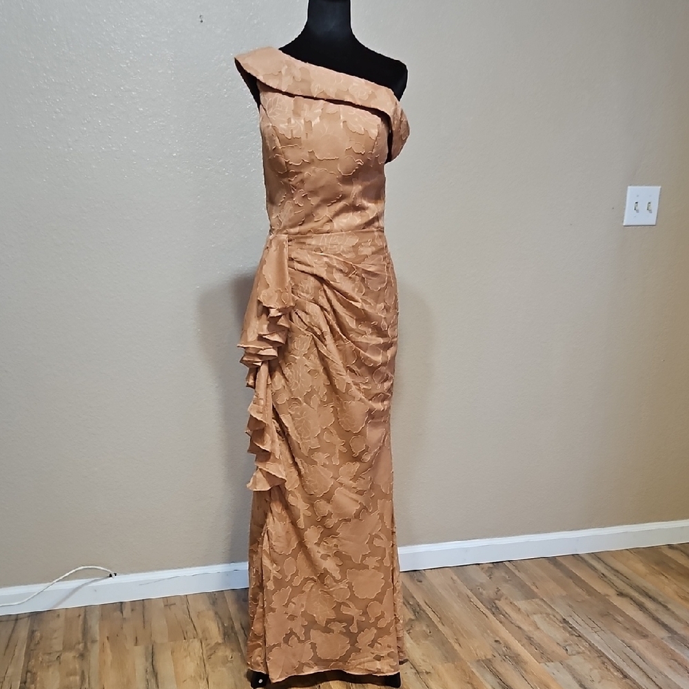 Elegant One-Shoulder Tan Dress